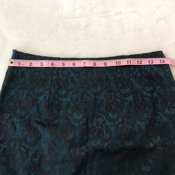 Forever 21 Contemporary mini skirt - Picture 4 of 6